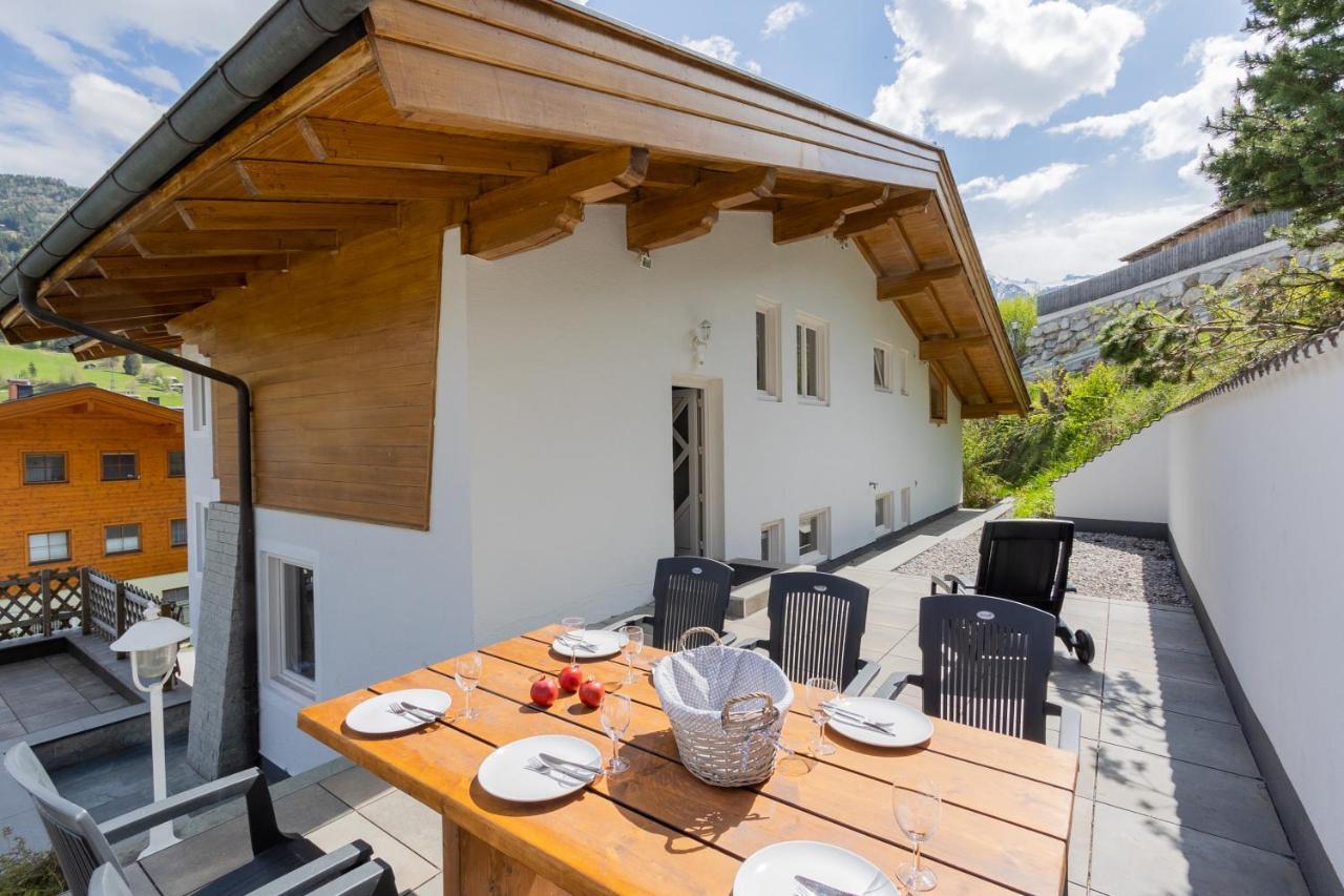 Haus Almkreek Apartment Kaprun Exterior photo