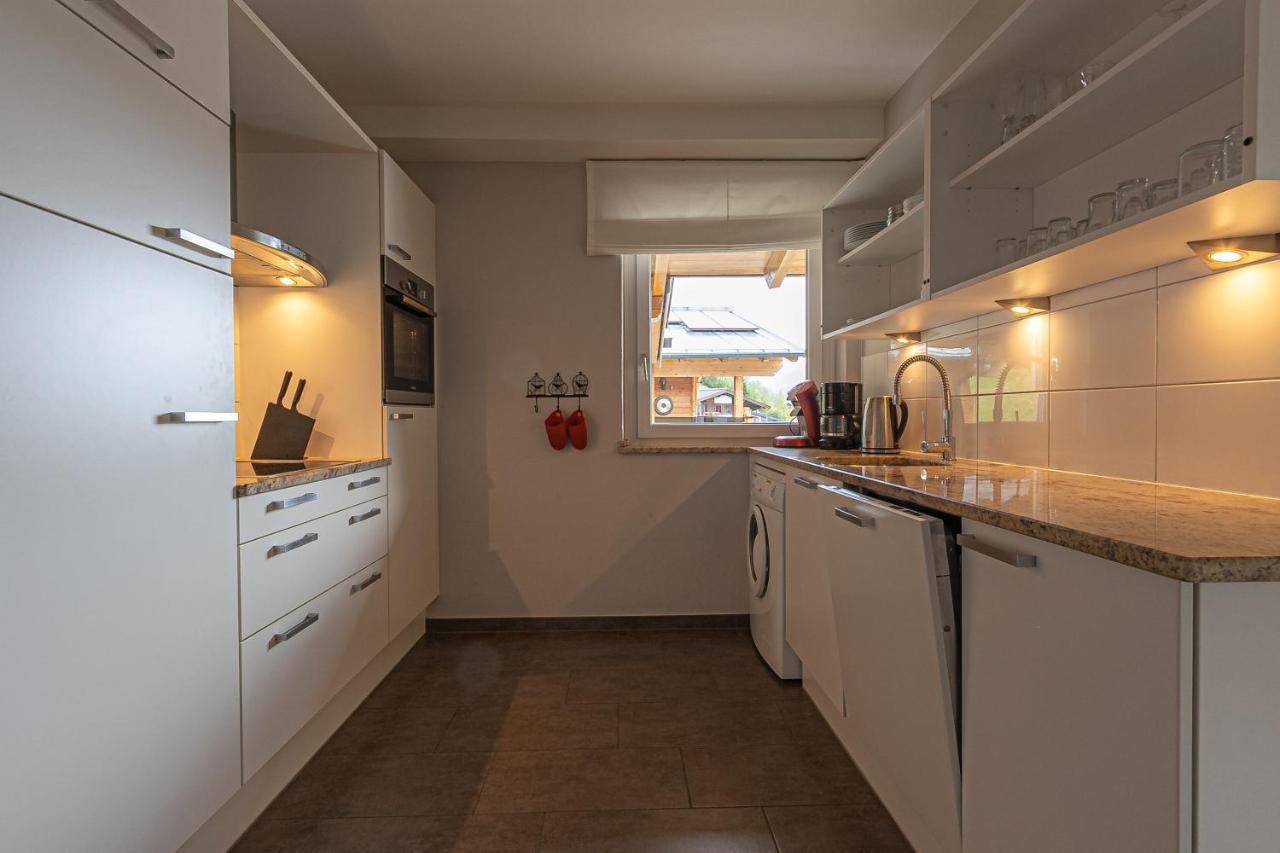 Haus Almkreek Apartment Kaprun Exterior photo