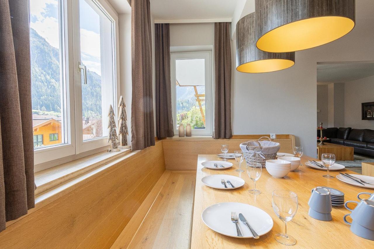 Haus Almkreek Apartment Kaprun Exterior photo